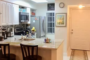 2220 N Cypress Bend Dr, Pompano Beach, FL 33069 - Photo 11