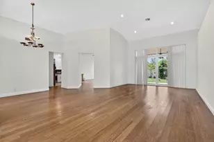 10027 Umberland Pl, Boca Raton, FL 33428 - Photo 9