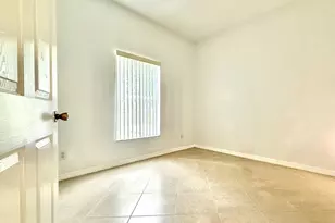 332 SW Glenwood Dr, Port Saint Lucie, FL 34984 - Photo 13