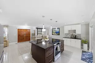 55 W Cypress Rd, Lake Worth, FL 33467 - Photo 11