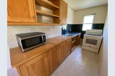 529 N 11th Street, Fort Pierce, FL 34950 - Photo 9