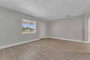 1131 NW 18th Ave, Fort Lauderdale, FL 33311 - Photo 23