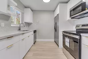 1131 NW 18th Ave, Fort Lauderdale, FL 33311 - Photo 5