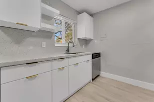 1131 NW 18th Ave, Fort Lauderdale, FL 33311 - Photo 7