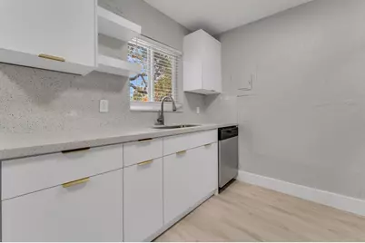 1131 NW 18th Avenue, Fort Lauderdale, FL 33311 - Photo 7
