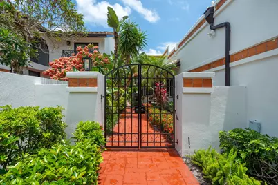 6517 Via Rosa, Boca Raton, FL 33433 - Photo 3