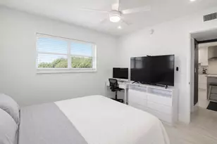 7787 Golf Cir Dr, Margate, FL 33063 - Photo 17