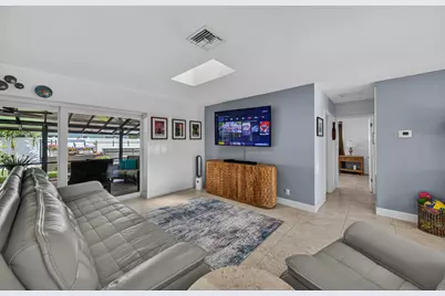 1571 SE 24th Avenue, Pompano Beach, FL 33062 - Photo 13