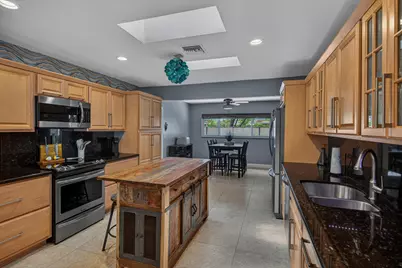 1571 SE 24th Avenue, Pompano Beach, FL 33062 - Photo 19
