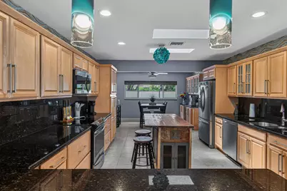 1571 SE 24th Avenue, Pompano Beach, FL 33062 - Photo 15