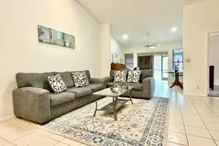 10975 Dolphin Palm Ct, Boynton Beach, FL 33437 - Photo 11
