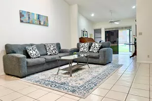 10975 Dolphin Palm Ct, Boynton Beach, FL 33437 - Photo 11