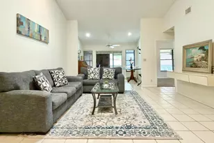 10975 Dolphin Palm Ct, Boynton Beach, FL 33437 - Photo 3