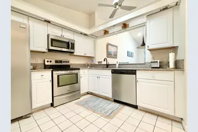10975 Dolphin Palm Court #B, Boynton Beach, FL 33437 - Photo 7