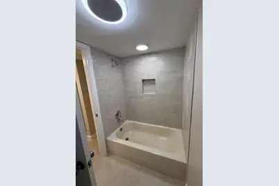 79 Lake Arbor Drive #79, Palm Springs, FL 33461 - Photo 23