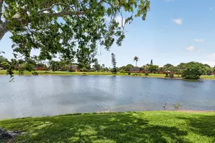 6066 SE Grand Cay Ct, Stuart, FL 34997 - Photo 5