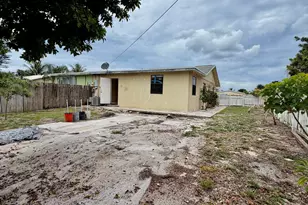3243 Grove Rd, Boynton Beach, FL 33435 - Photo 29