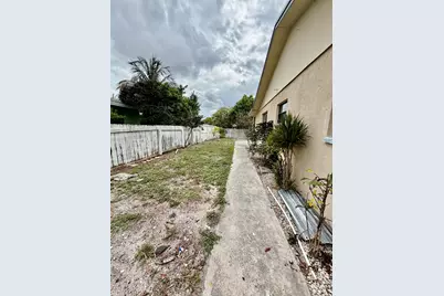 3243 Grove Road, Boynton Beach, FL 33435 - Photo 33