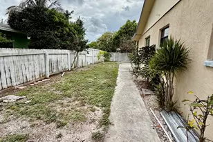 3243 Grove Rd, Boynton Beach, FL 33435 - Photo 33