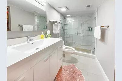 7665 Tahiti Lane #102, Lake Worth, FL 33467 - Photo 19