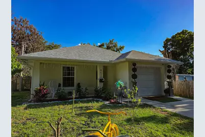 8415 22nd Street, Vero Beach, FL 32966 - Photo 3