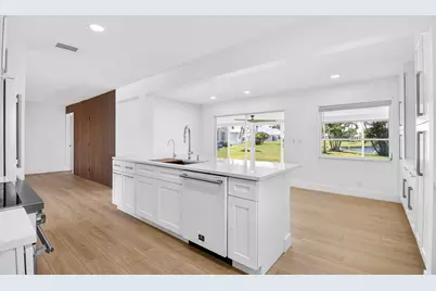 1213 SW 20th Avenue, Boynton Beach, FL 33426 - Photo 13