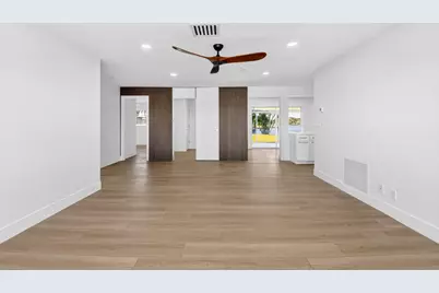 1213 SW 20th Avenue, Boynton Beach, FL 33426 - Photo 11