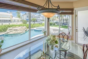 945 Cypress Dr, Delray Beach, FL 33483 - Photo 9