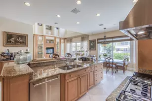 945 Cypress Dr, Delray Beach, FL 33483 - Photo 33