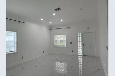 6264 Lansdowne Circle, Boynton Beach, FL 33472 - Photo 3
