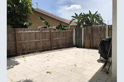 1534 Royal Forest Court, West Palm Beach, FL 33406 - Photo 3
