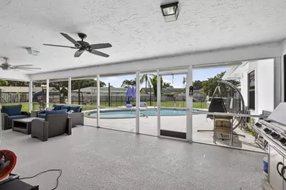 106 Segovia Court, Royal Palm Beach, FL 33411 - Photo 25