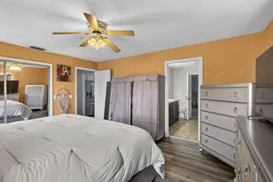 106 Segovia Ct, Royal Palm Beach, FL 33411 - Photo 27