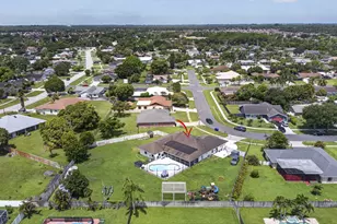 106 Segovia Ct, Royal Palm Beach, FL 33411 - Photo 47