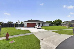 106 Segovia Ct, Royal Palm Beach, FL 33411 - Photo 81