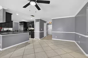 106 Segovia Ct, Royal Palm Beach, FL 33411 - Photo 11