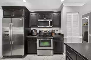 106 Segovia Ct, Royal Palm Beach, FL 33411 - Photo 73