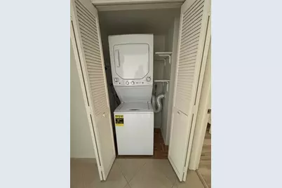 555 Oaks Lane #309, Pompano Beach, FL 33069 - Photo 17