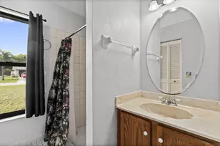 2549 SE Alfonso Ave, Port Saint Lucie, FL 34952 - Photo 9
