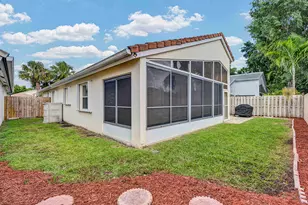 22925 Sterling Lakes Dr, Boca Raton, FL 33433 - Photo 29