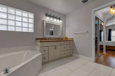 22925 Sterling Lakes Drive, Boca Raton, FL 33433 - Photo 23