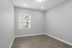 686 Hookline Cir, Loxahatchee, FL 33470 - Photo 13