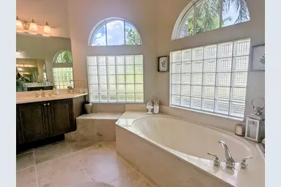 10640 Oak Meadow Lane, Lake Worth, FL 33449 - Photo 25