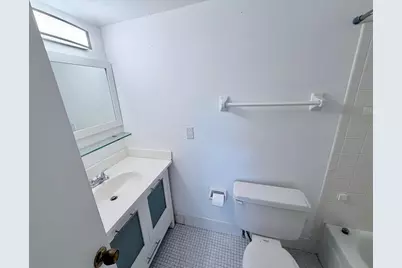 8405 NW 61st Street #D305, Tamarac, FL 33321 - Photo 9