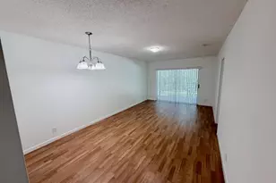 8405 NW 61st St, Tamarac, FL 33321 - Photo 3
