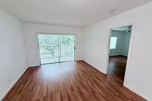 8405 NW 61st St, Tamarac, FL 33321 - Photo 3