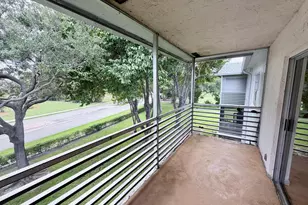 8405 NW 61st St, Tamarac, FL 33321 - Photo 17