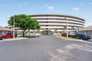 1427 E Hillsboro Blvd, Deerfield Beach, FL 33441 - Photo 5