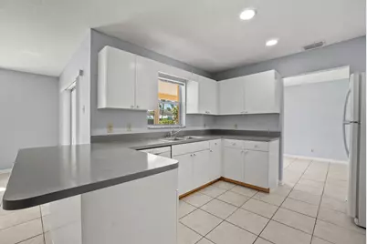 4128 Chestnut Avenue, Palm Beach Gardens, FL 33410 - Photo 15