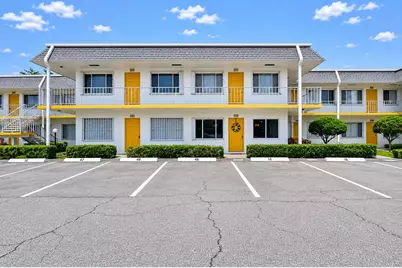 3240 Lake Osborne Drive #Apt 104, Lake Worth Beach, FL 33461 - Photo 3